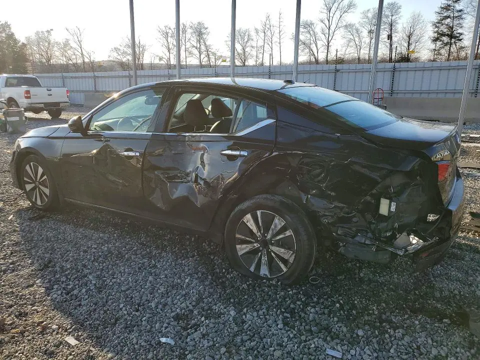 2020 NISSAN ALTIMA SL  