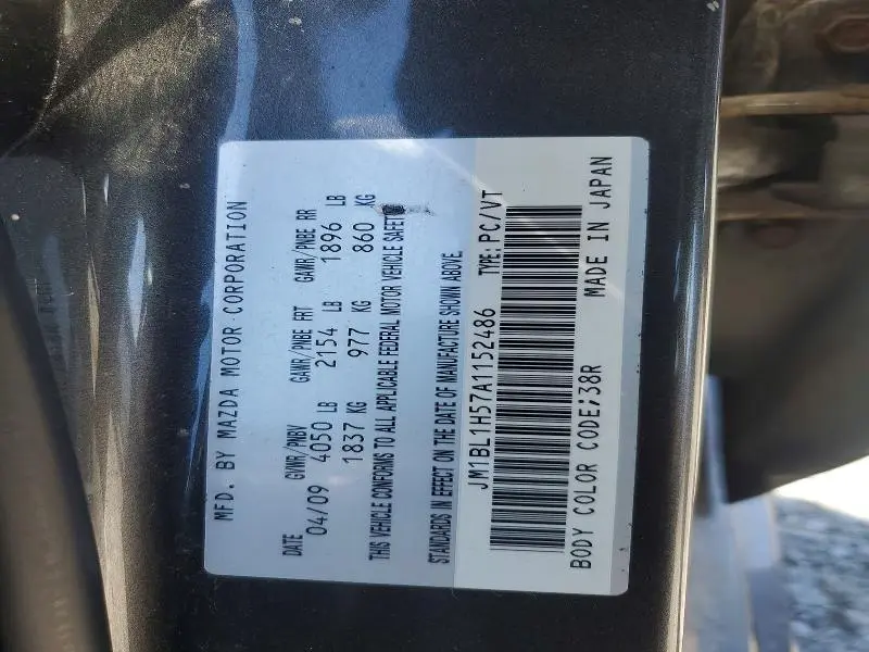 2010 MAZDA 3 S  