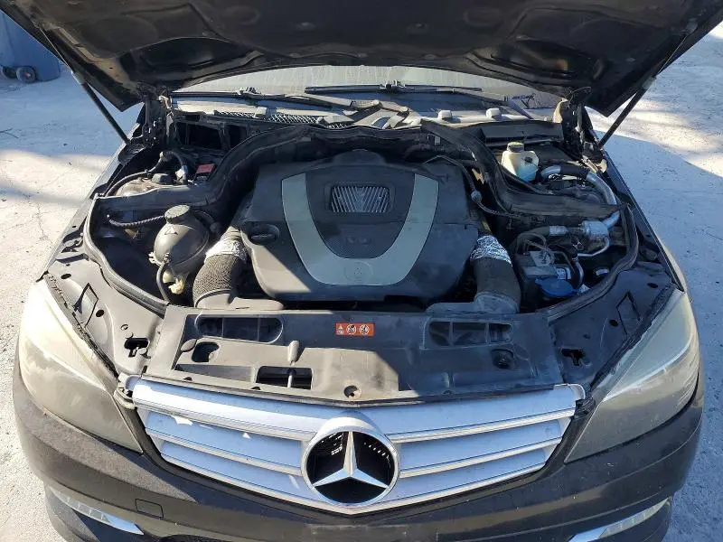 2011 MERCEDES-BENZ C 300  