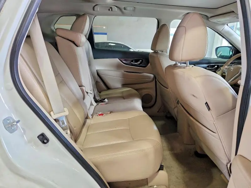 2015 NISSAN ROGUE SL  
