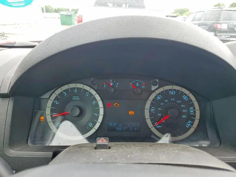 2010 FORD ESCAPE LIMITED  