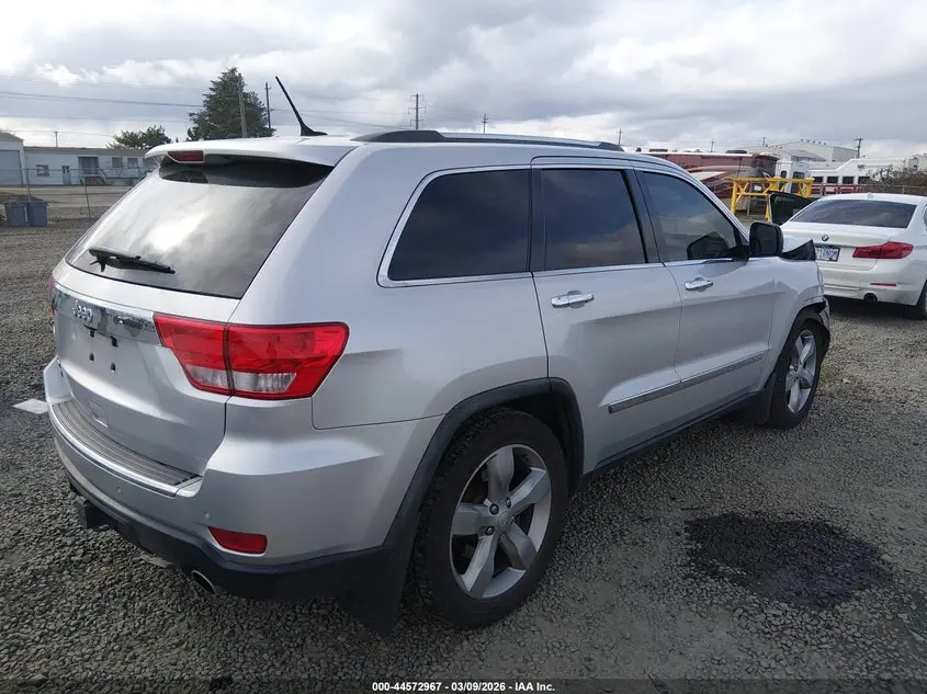 2011 JEEP GRAND CHEROKEE OVERLAND