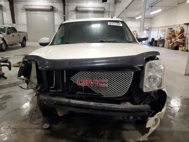 2013 GMC YUKON XL DENALI  