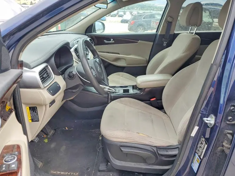 2017 KIA SORENTO LX V6  