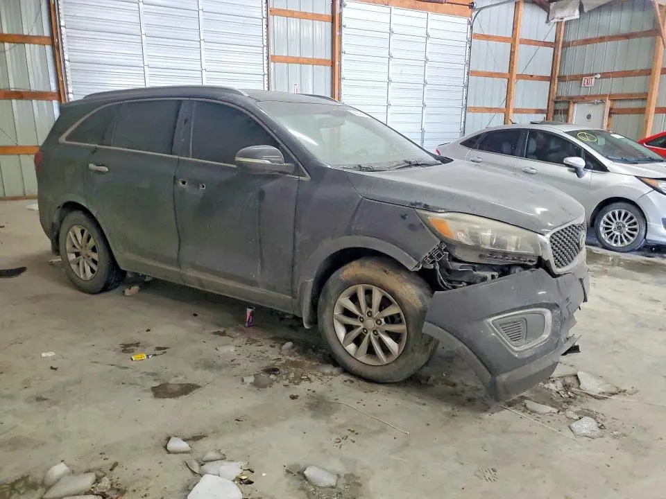 2016 KIA SORENTO LX  