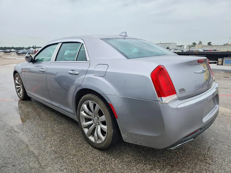 2018 CHRYSLER 300 LIMITED  