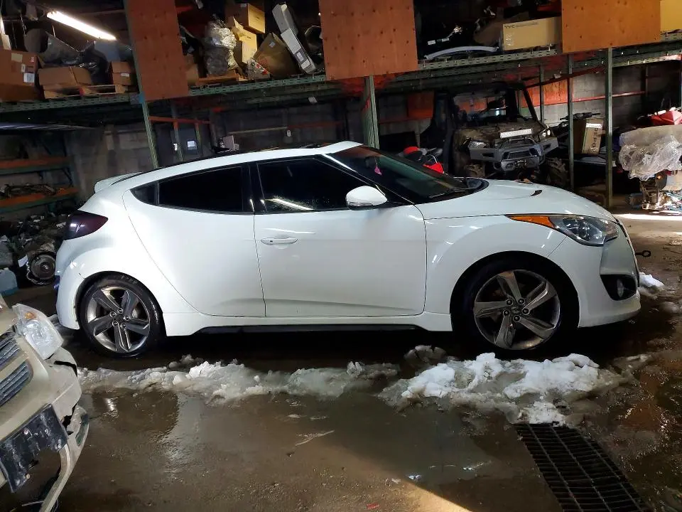 2013 HYUNDAI VELOSTER TURBO  