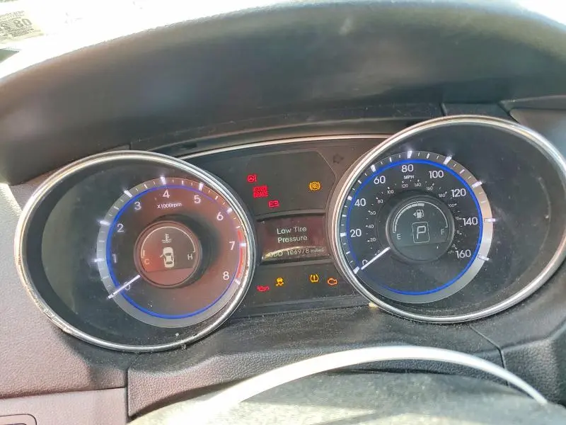 2014 HYUNDAI SONATA GLS  