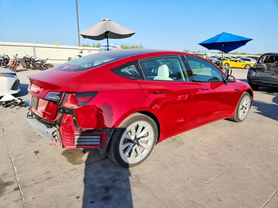 2022 TESLA MODEL 3   