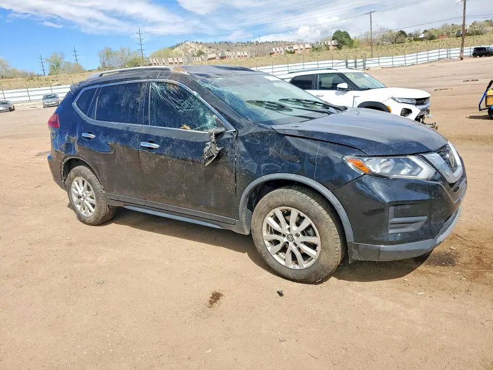 2020 NISSAN ROGUE SV  