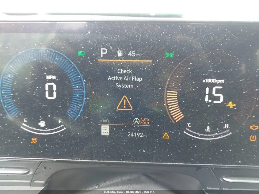 2024 HYUNDAI KONA SE