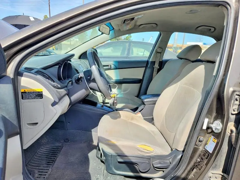 2010 KIA FORTE EX  