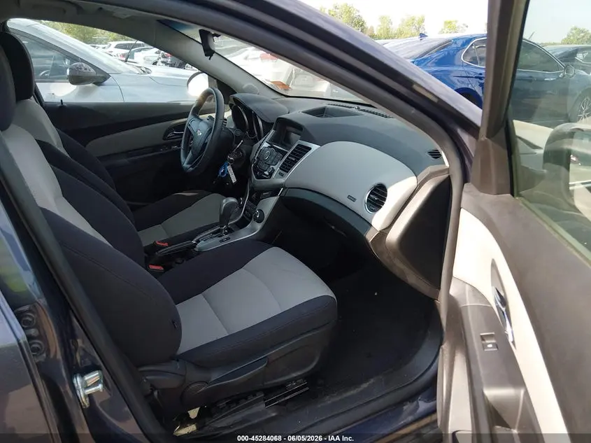 2013 CHEVROLET CRUZE LS AUTO