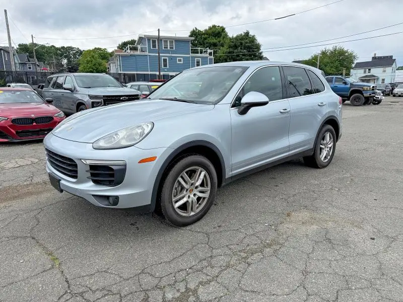 2016 PORSCHE CAYENNE   