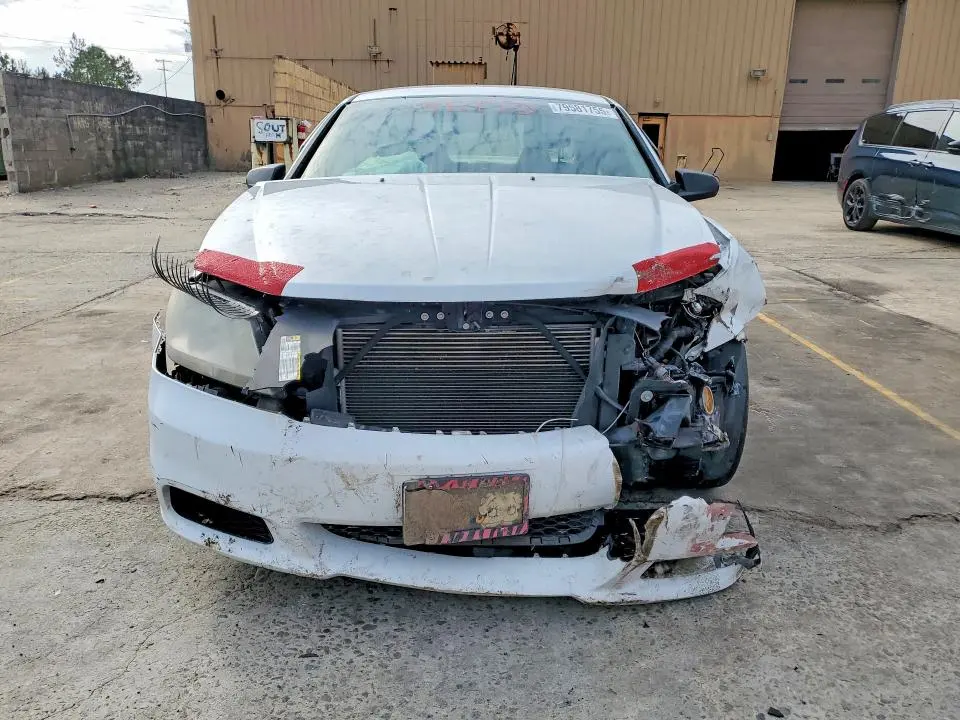 2013 DODGE AVENGER SE  