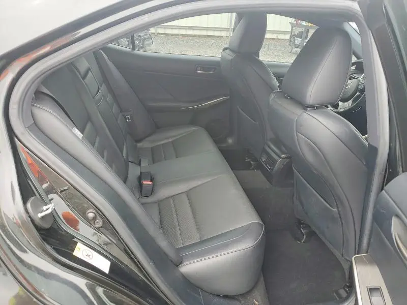 2019 LEXUS IS 300  