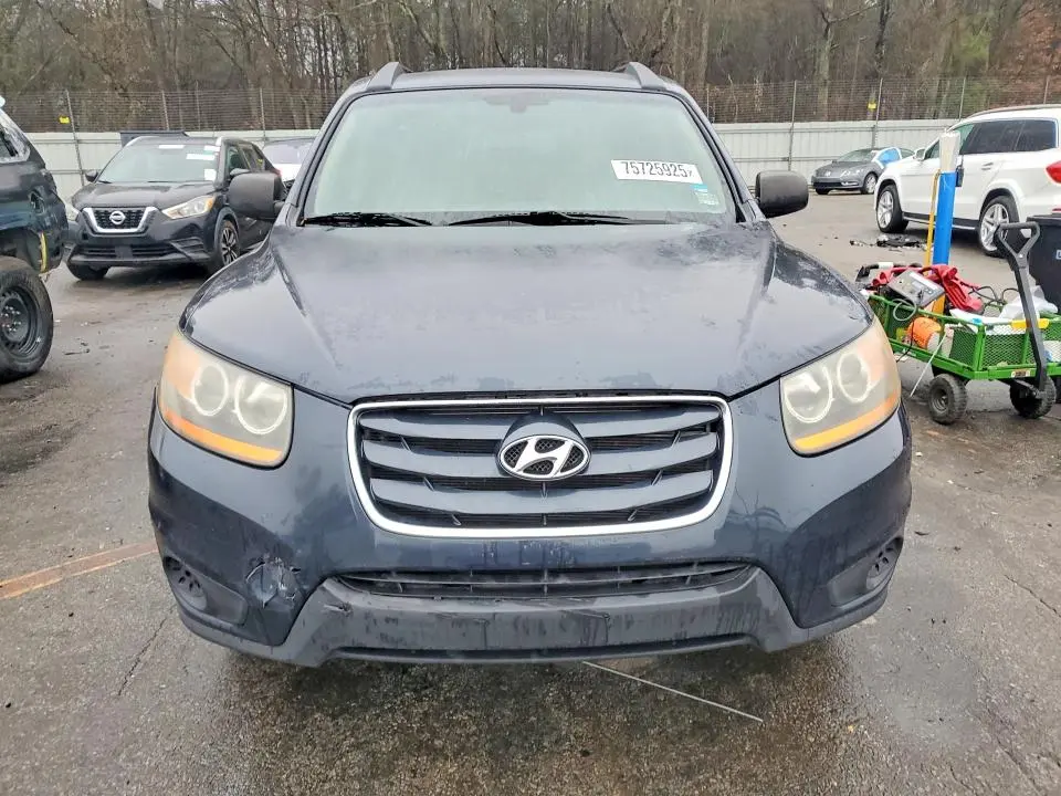 2011 HYUNDAI SANTA FE GLS  