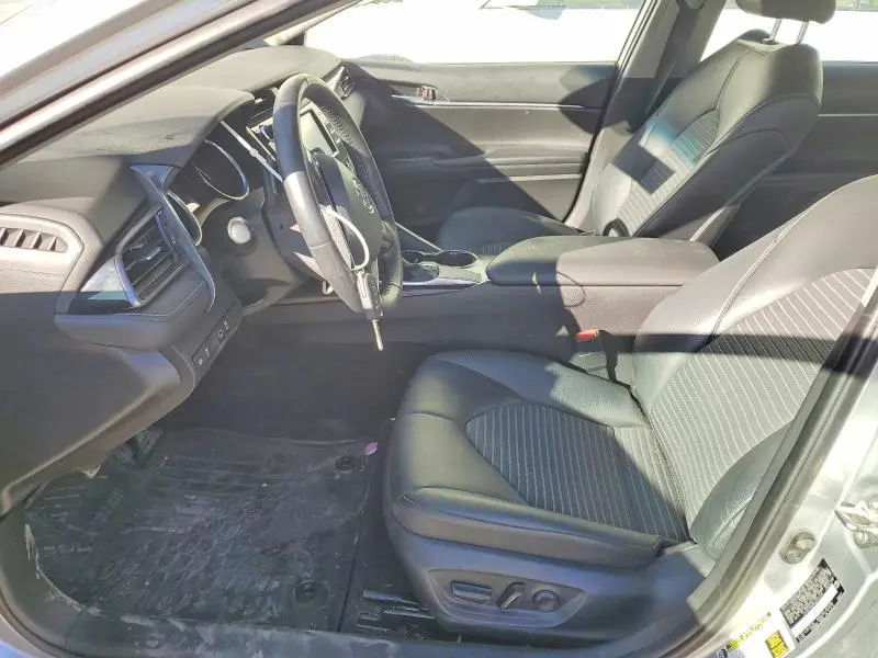2020 TOYOTA CAMRY SE NIGHTSHADE  