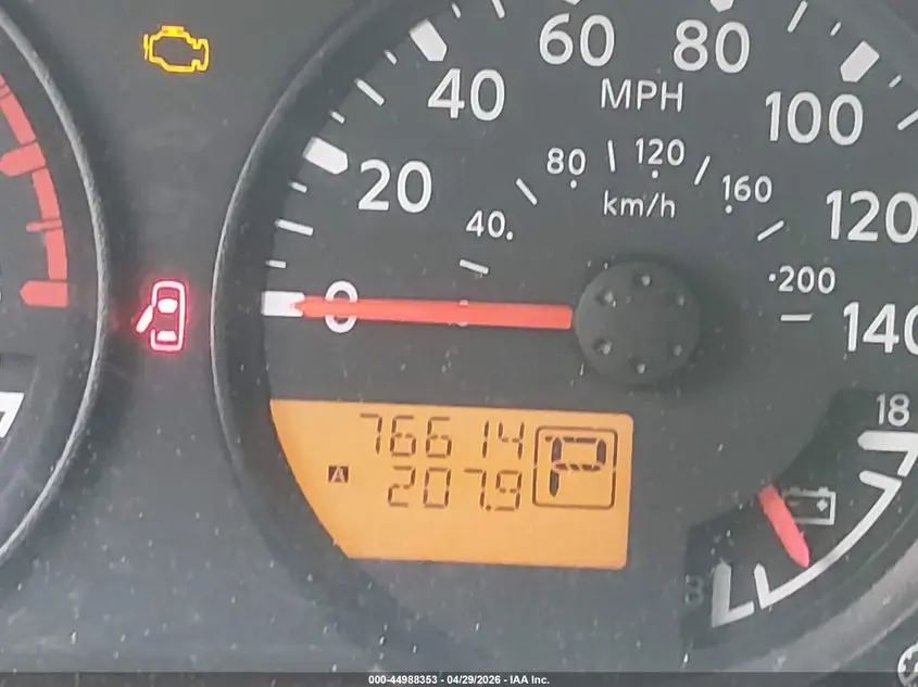 2017 NISSAN FRONTIER SV