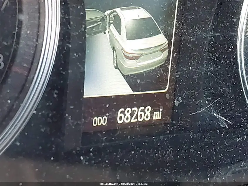 2016 TOYOTA CAMRY SE