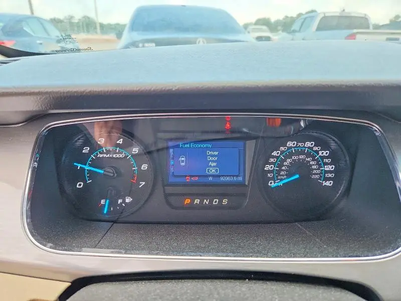 2015 FORD TAURUS SEL  