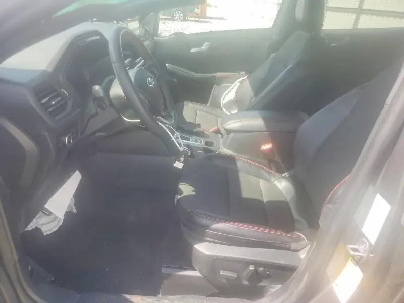 2024 FORD ESCAPE ST LINE SELECT  