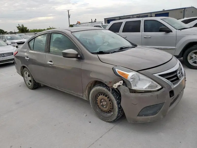 2017 NISSAN VERSA S  