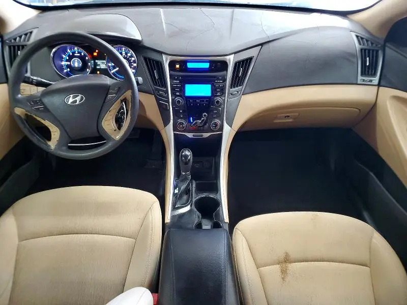 2012 HYUNDAI SONATA GLS  