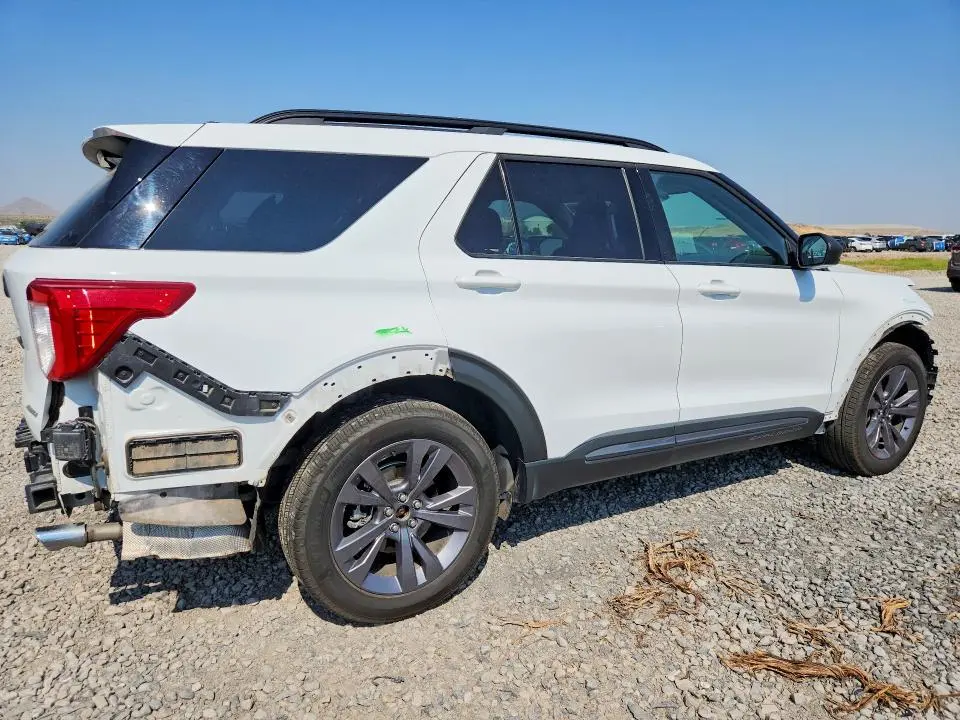 2021 FORD EXPLORER XLT  