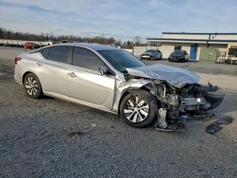 2020 NISSAN ALTIMA S  