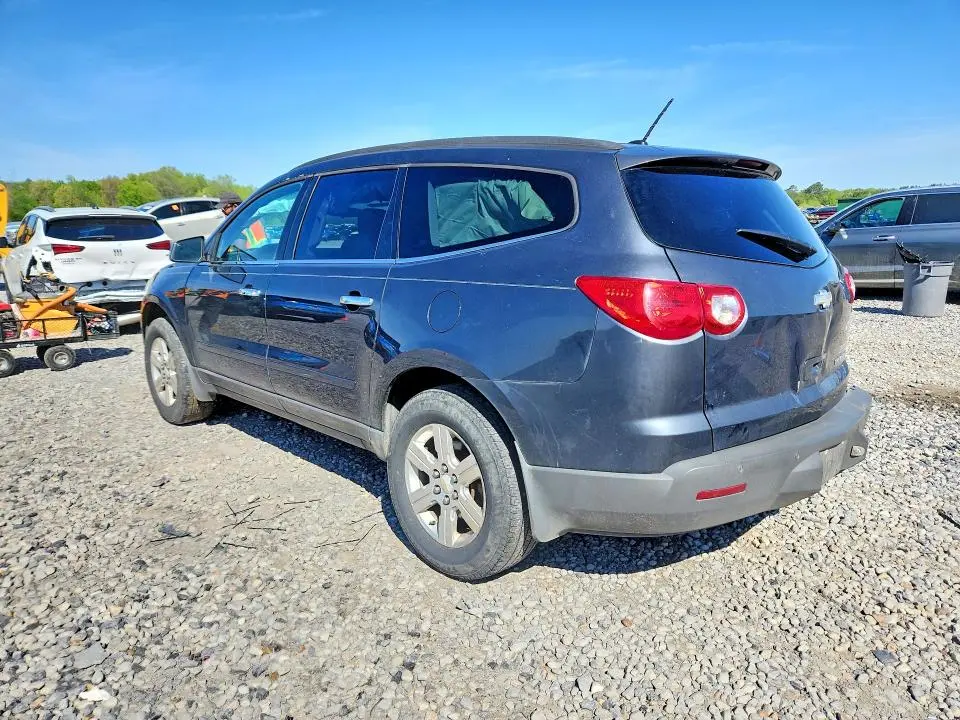 2012 CHEVROLET TRAVERSE LT  