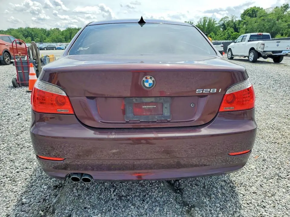 2010 BMW 528 I  