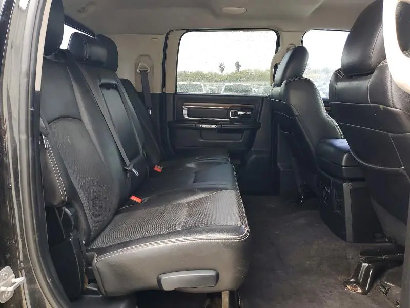 2016 RAM 2500 LARAMIE  