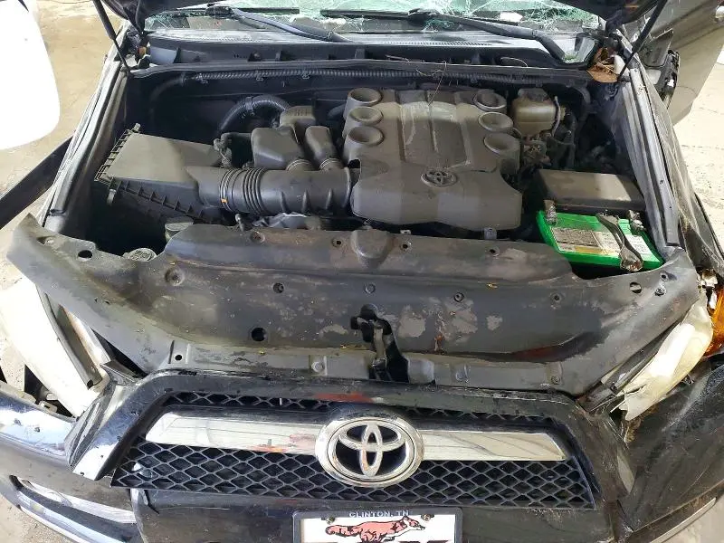 2012 TOYOTA 4RUNNER SR5  