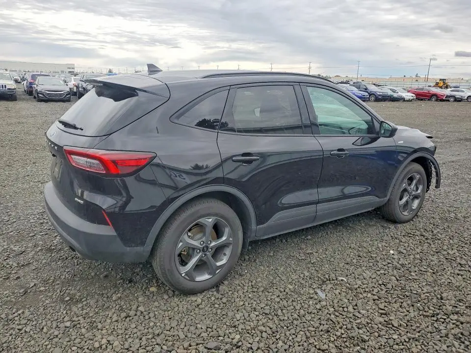 2025 FORD ESCAPE ST LINE  