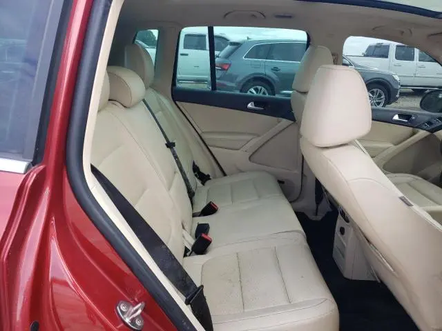 2014 VOLKSWAGEN TIGUAN S  