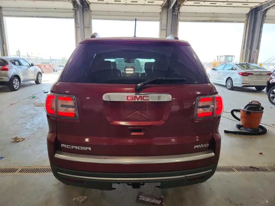 2015 GMC ACADIA SLT-1  