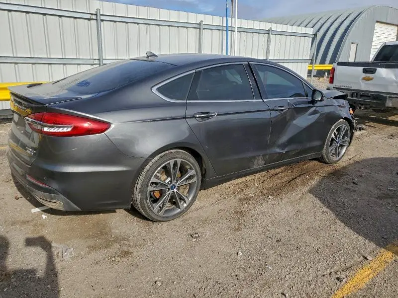 2019 FORD FUSION TITANIUM  