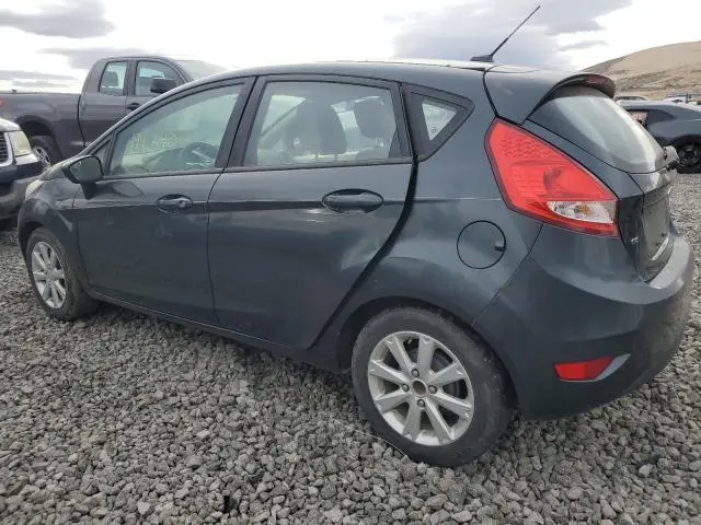 2011 FORD FIESTA SE  