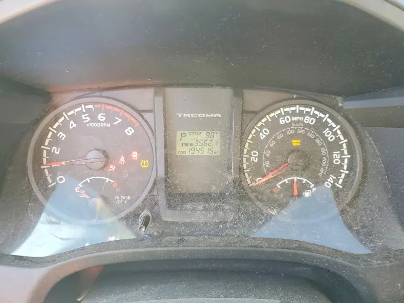 2017 TOYOTA TACOMA SR  