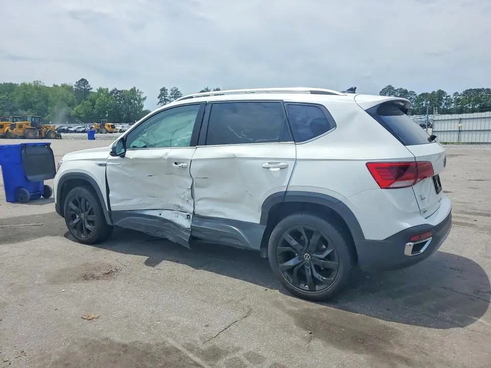 2022 VOLKSWAGEN TAOS SEL  