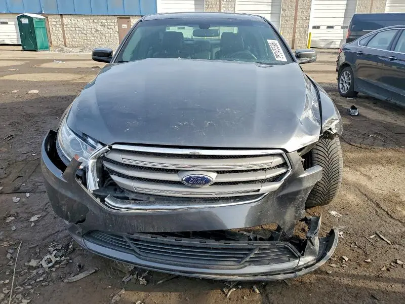 2016 FORD TAURUS SEL  