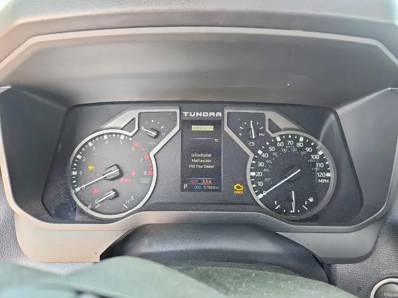 2024 TOYOTA TUNDRA SR5  