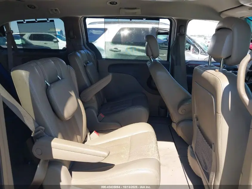 2012 CHRYSLER TOWN & COUNTRY TOURING-L