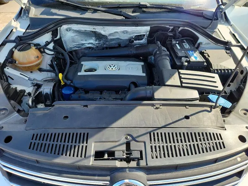 2017 VOLKSWAGEN TIGUAN S  