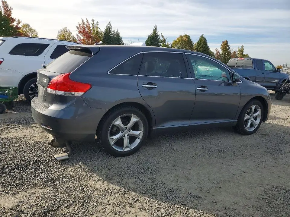 2010 TOYOTA VENZA AWD V6  