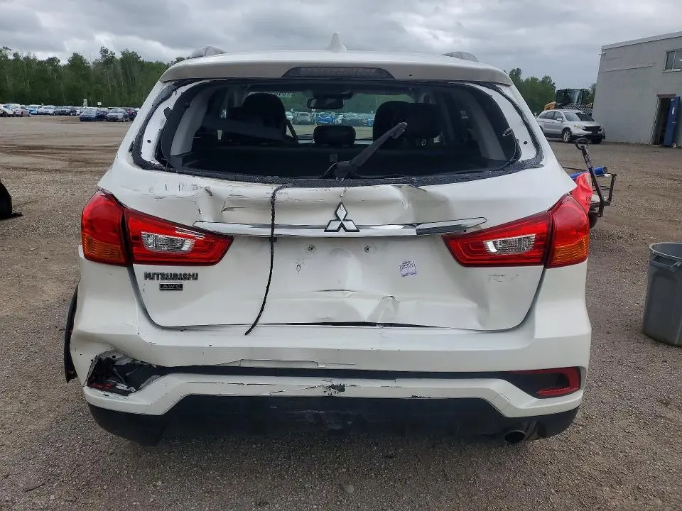 2018 MITSUBISHI RVR SE LIMITED  