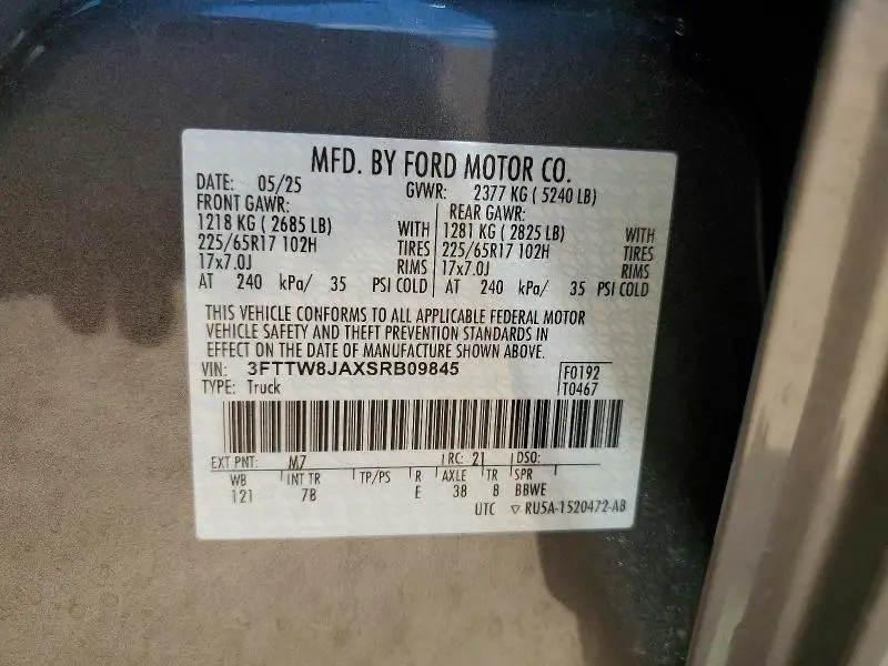 2025 FORD MAVERICK XLT  