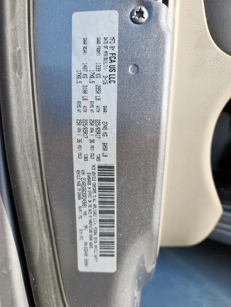 2016 DODGE GRAND CARAVAN SE  