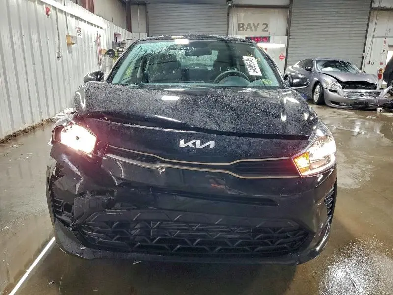 2023 KIA RIO LX  